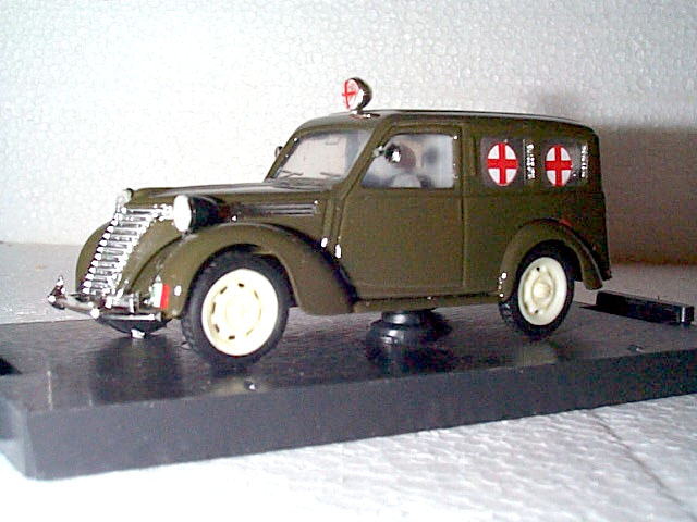 FIAT 1100 E Ambulance