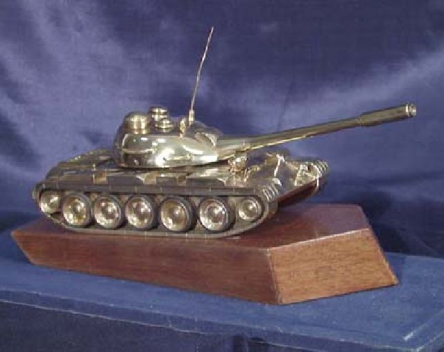 Commemorative Tank Model II